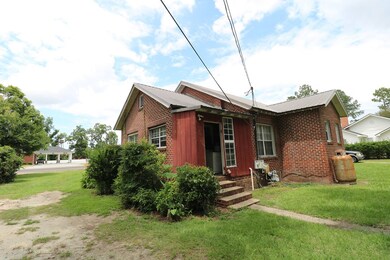 305 E 4th St, Donalsonville, GA 39845 - photo 3