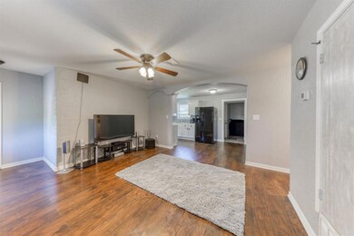 227 County Road 3695, Springtown, TX 76082 - photo 7