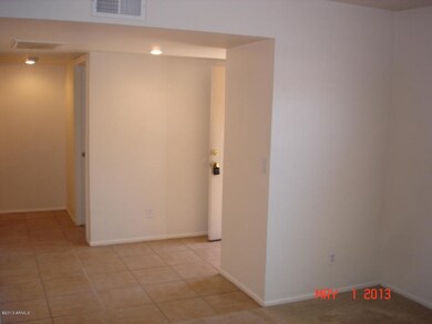 2847 N 46th Ave unit 20, Phoenix, AZ 85035 - photo 4