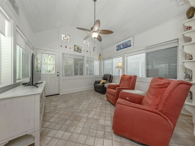 726 Eagle Point Dr, Venice, FL 34285 - photo 6