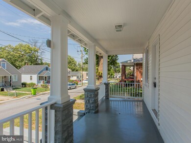 526 Capitol Heights Blvd, Capitol Heights, MD 20743 - photo 2