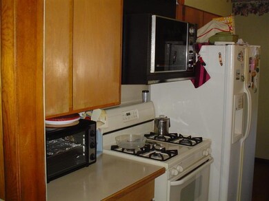 2909 Lyons Ave, Kalamazoo, MI 49048 - photo 3