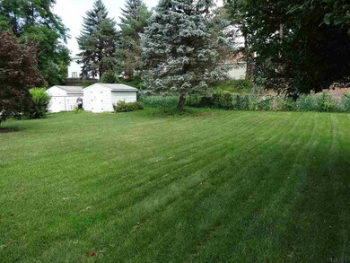 9 Cypress Dr, Albany, NY 12211 - photo 3