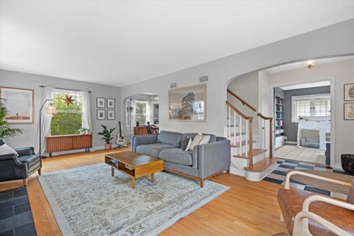 9515 Ridge Blvd, Milwaukee, WI 53226 - photo 4