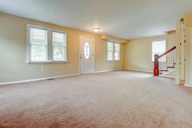 121EMainStWrightstown-7