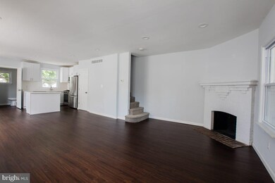 121 E Cooke Ave, Glenolden, PA 19036 - photo 5