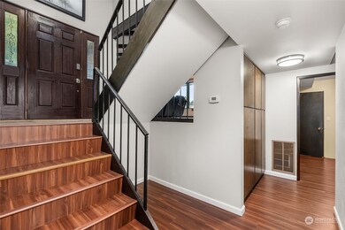 511 S 5th St, Toledo, WA 98591 - photo 4