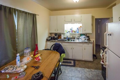 415 Interior-5