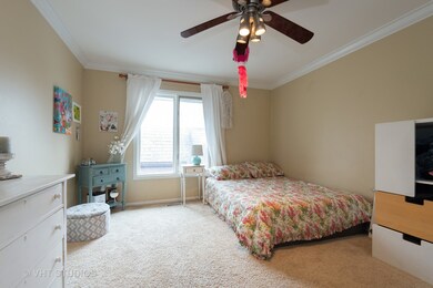 1519 Winnetka Rd unit 1519, Glenview, IL 60025 - photo 6