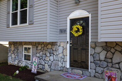 1617 D St, Waynesboro, VA 22980 - photo 3