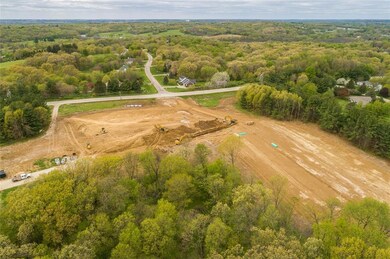 3110 Timber Ridge Ct, Hiawatha, IA 52233 - photo 3