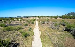 10935 Farm To Market Road 470, Tarpley, TX 78883 - photo 3