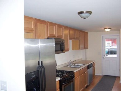 224 Granada Rd, Carpentersville, IL 60110 - photo 4