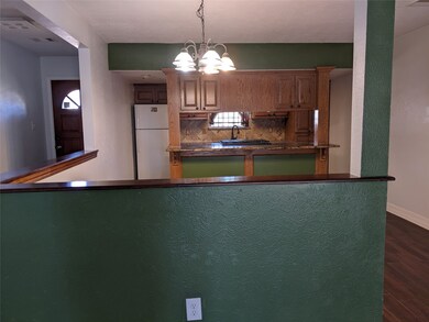 3403 Saratoga Dr, Houston, TX 77088 - photo 4