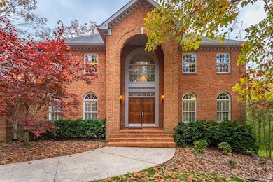 16 Northfield Rd, Signal Mountain, TN 37377 - photo 2