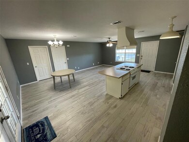 6805 Lakeview Dr, Bonham, TX 75418 - photo 4