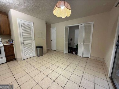 310 Bedford Bay Ln, Lawrenceville, GA 30046 - photo 6