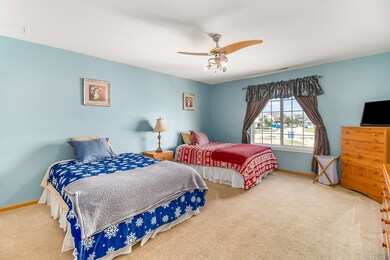 7801 Mossheather Dr, Joliet, IL 60431 - photo 2