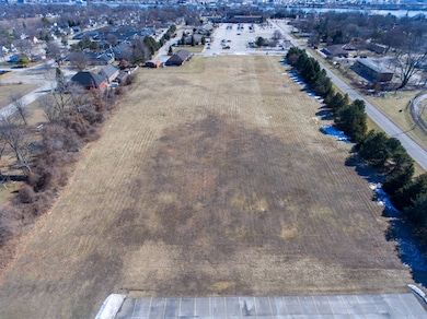 1403 Catherine McAuley Dr, Port Huron, MI 48060 - photo 6