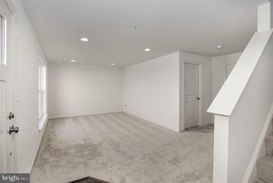 5210 Laurel Valley Ln, Enola, PA 17025 - photo 4