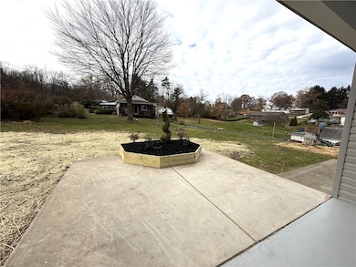 2026 Marshall Rd, Monaca, PA 15061 - photo 5