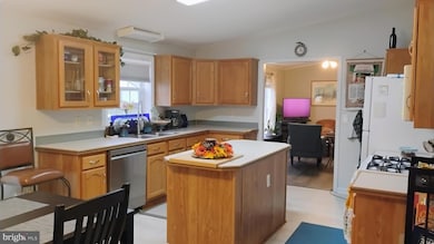 322 Persimmon Cir W, Dover, DE 19901 - photo 2