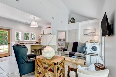 11-web-or-mls-13_1580 Ian Dr