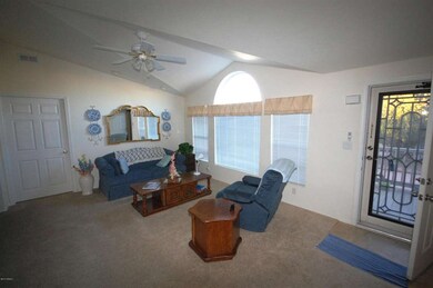 family room 2
