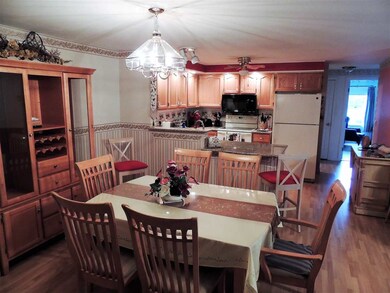 491 Mammoth Rd unit 21, Londonderry, NH 03053 - photo 5