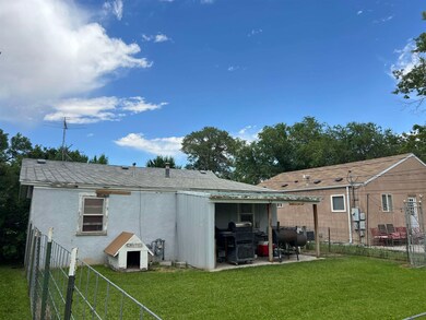 1414 Salsbury Ave, Cody, WY 82414 - photo 3