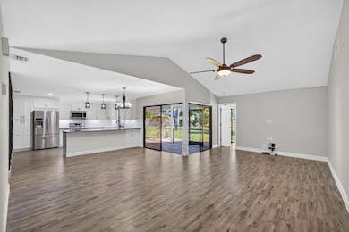 13302 Touchstone Place, West Palm Beach, FL 33418 - photo 3