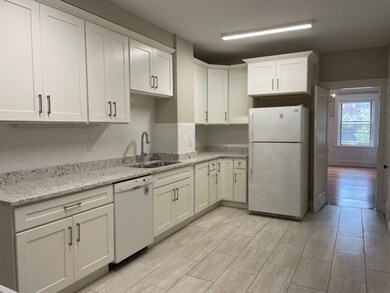 185 Winthrop Rd unit 2, Brookline, MA 02445 - photo 4