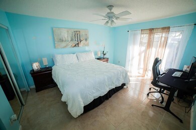 1134 Summit Trail Cir unit B, West Palm Beach, FL 33415 - photo 6