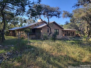 12250 Parrigin Rd, Helotes, TX 78023 - photo 5