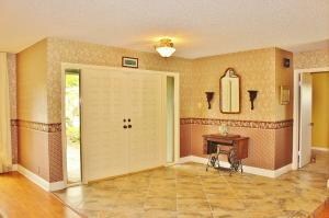 22443 Waterside Dr, Boca Raton, FL 33428 - photo 4