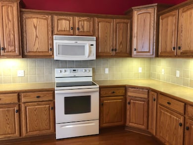 Kitchen (2)