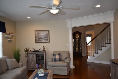 26 Victoria Dr unit 12, Rochdale, MA 01542 - photo 5