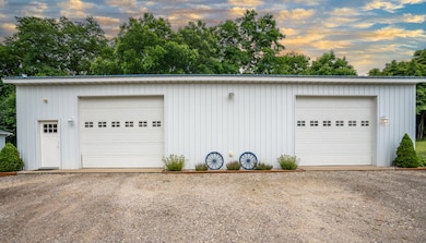 barn 1 front