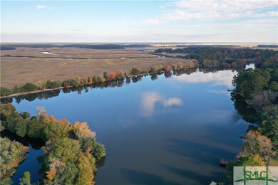 You will love being able to fish, paddle board, ka