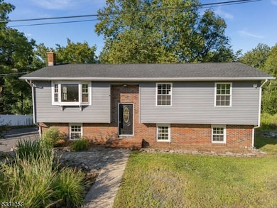 13 Susquehanna Ln, Columbia, NJ 07832 - photo 3