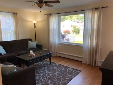 160 Derryfield Ave, Springfield, MA 01118 - photo 6