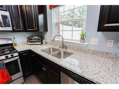 8904 Ringview Dr unit 8904, Mechanicsville, VA 23116 - photo 5