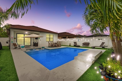 260 SE Via Visconti, Port Saint Lucie, FL 34952 - photo 2