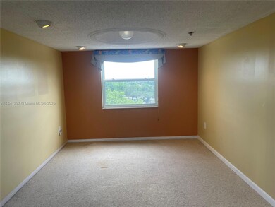 3940 Inverrary Blvd unit A701, Lauderhill, FL 33319 - photo 4