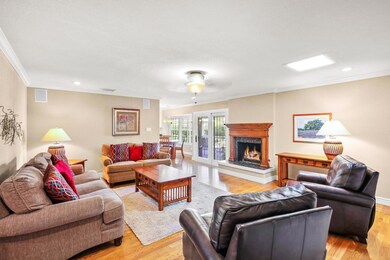 10217 Buckwood Dr, El Paso, TX 79925 - photo 6