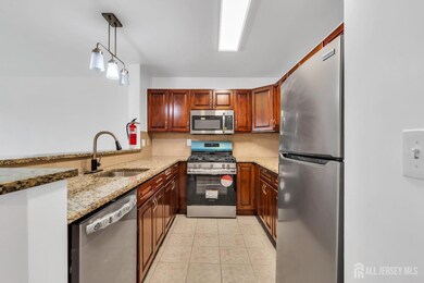 812 Edpas Rd, New Brunswick, NJ 08901 - photo 3