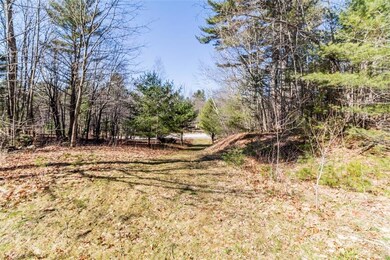 29 Pleasant View Dr, Gray, ME 04039 - photo 2