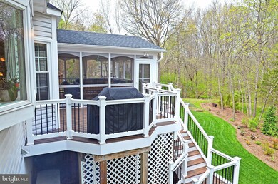 15282 Surrey House Way, Centreville, VA 20120 - photo 4