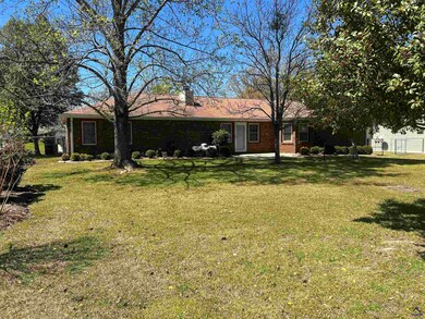 213 Westwood Dr, Warner Robins, GA 31088 - photo 2