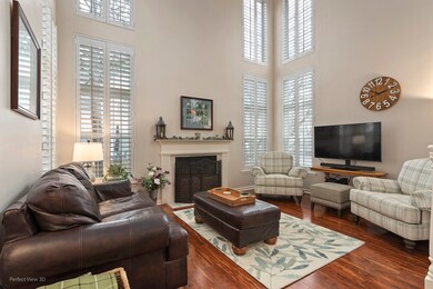 121 Pembroke Cir unit 3E, Lake Bluff, IL 60044 - photo 5